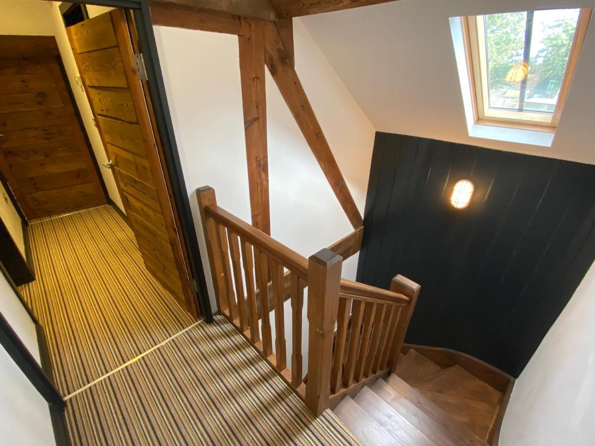 Betsey Trotwood. Historic Stylish 2-Bed Cottage. Blundeston Esterno foto